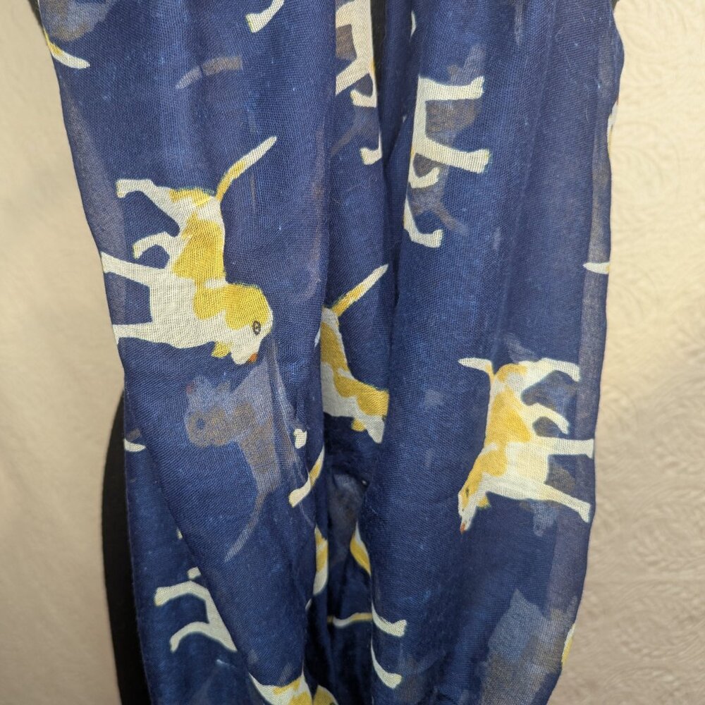 Two Scarfs / Wraps – Dog themed – Dachsund - Beagle - Picture 9 of 10